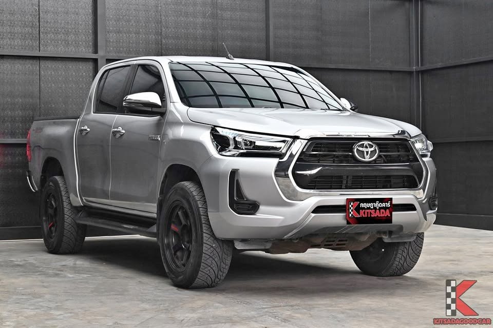 2021 toyota hilux
